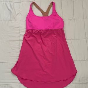 Lululemon workout top